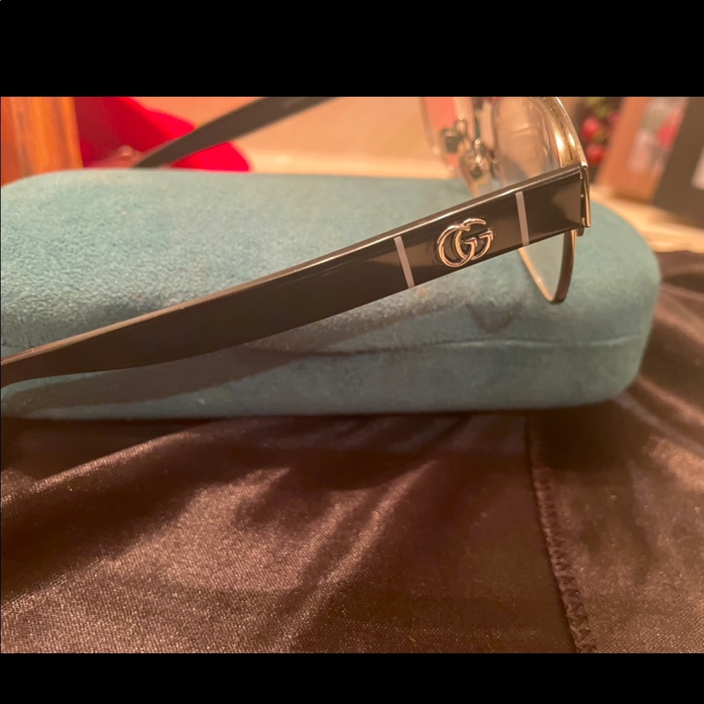 Gucci Optical Eyeglasses / Frames